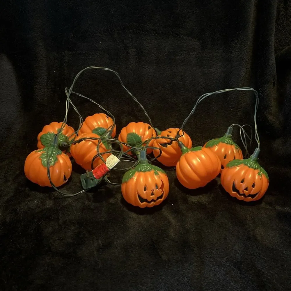 Vintage ZCMI Decorative Halloween Pumpkin Blow Mold 10 Light Set